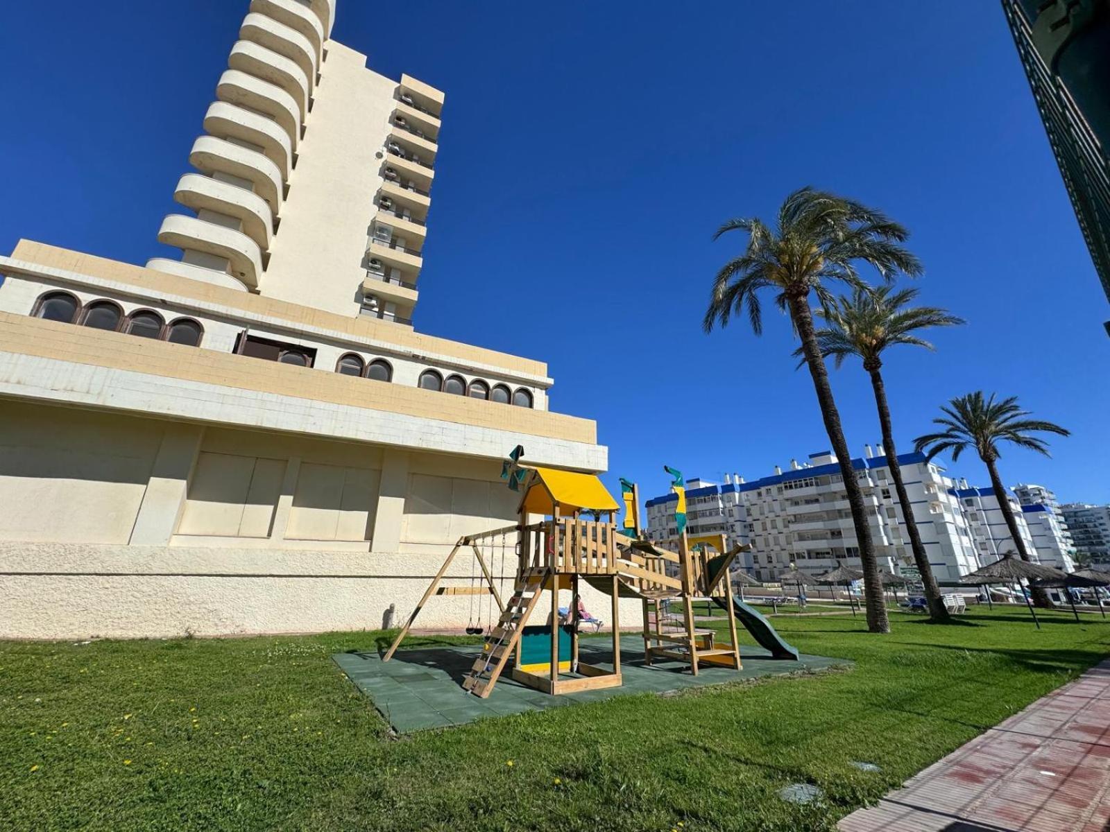 Aloha Playa Studio Sea Views Benalmadena Exterior photo